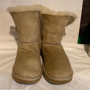 Ugg Australia Genuine Sheep Skin 8